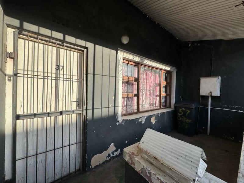 2 Bedroom Property for Sale in Salt River Western Cape